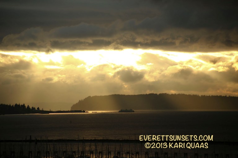 Sunset - December 12, 2013 by Kari Quaas